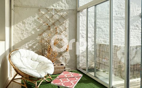 Appartement à vendre    6 pièces •  Rochefort