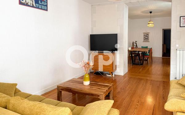 Appartement à vendre    6 pièces •  Rochefort