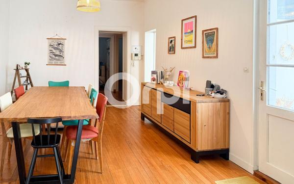 Appartement à vendre    6 pièces •  Rochefort