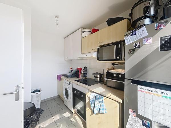 Appartement F3 à vendre  3 pièces - 76,27 m2 LIEUSAINT - 77