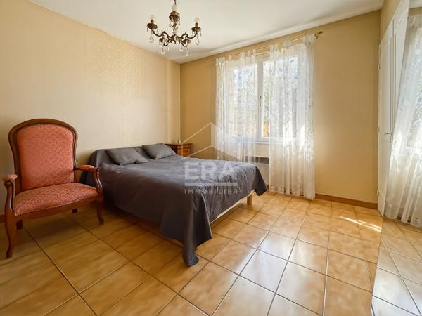 Maison Le Chatelet En Brie 6 pièce(s) 105 m2