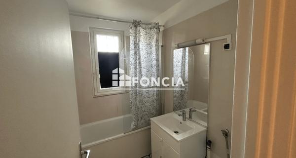 Location Appartement 4 pièces 67.5 m² - Wissous 91320