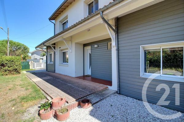 Maison à vendre  6 pièces - 145 m 2   PESSAC  - 33