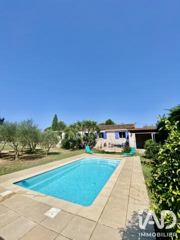 Maison à vendre 4 pièces 108 m² Arles