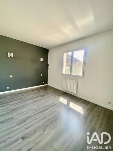 Maison à vendre 4 pièces 108 m² Arles