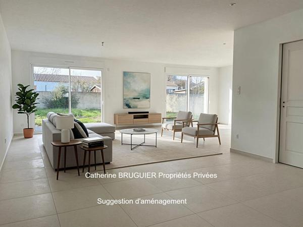 Maison entièrement rénovée 2024 de plain pied 114 m2 garage jardin clos