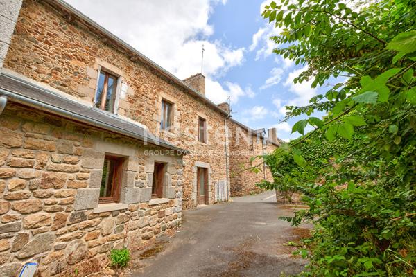 Maison de ville en pierre - Hyper-centre de Chatelaudren