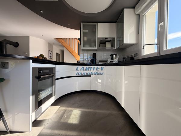 Maison individuelle de 2007 – 126 m² – Plain-pied – Terrain 1 006 m² – Le Val-d’Ajol