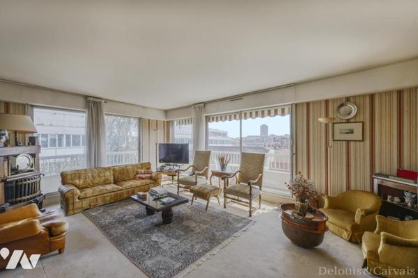 Vente T5 de 113.68 m² avec un très grand balcon