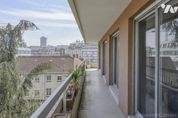 Vente T5 de 113.68 m² avec un très grand balcon