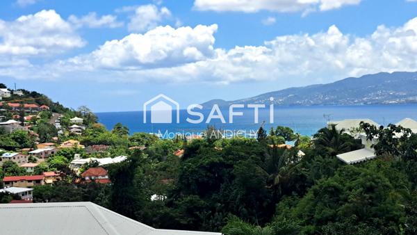 Maison  type F4  sur trois- îlets avec une vue mer magnifique.
