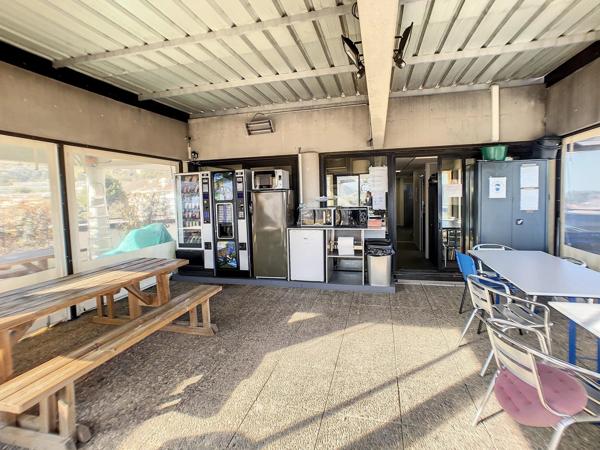 Vente Local commercial 110 m2 à Mandelieu-la-Napoule