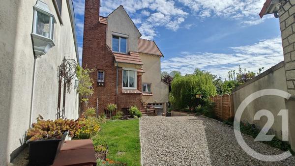 Maison à vendre  7 pièces - 144,05 m 2   VILLEMOMBLE  - 93