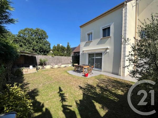 Maison à vendre  6 pièces - 156,43 m 2   LE BLANC MESNIL  - 93