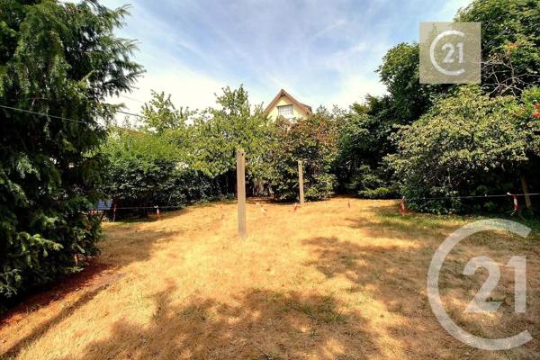 Terrain à vendre  258 m 2   LIVRY GARGAN  - 93