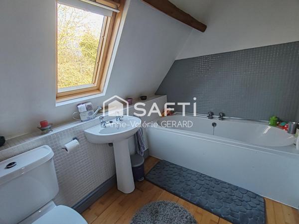 Maison 173m² avec 2.9 hect+Dépendance avec piscine