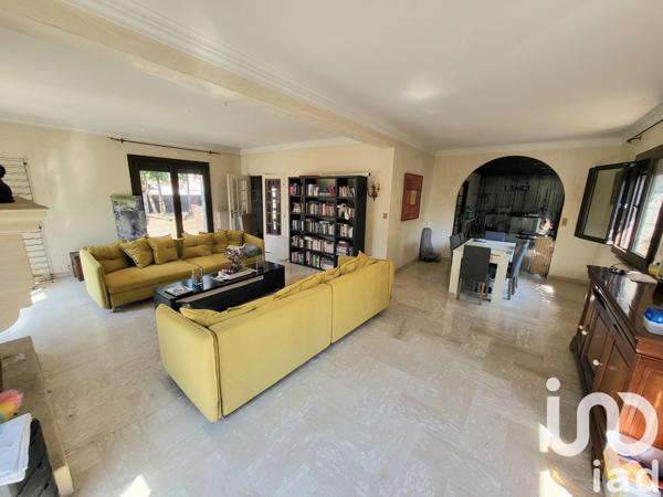 Maison à vendre 10 pièces 310 m² Villecresnes