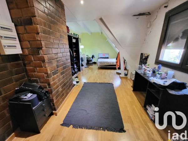 Maison à vendre 10 pièces 310 m² Villecresnes