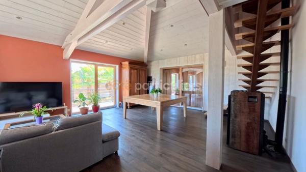 Vente
                Maison170 m² - 6 Pièces -
                    TALMONT SAINT HILAIRE (85440)