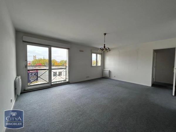 Appartement à louer 2 pièces 51m² Dieppe (76200)