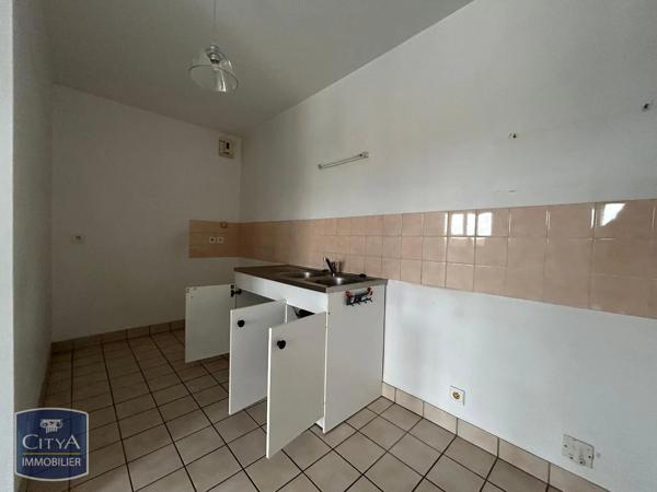 Appartement à louer 2 pièces 51m² Dieppe (76200)