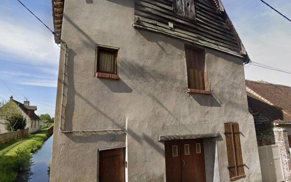 Maison à vendre    4 pièces •  Cormenon