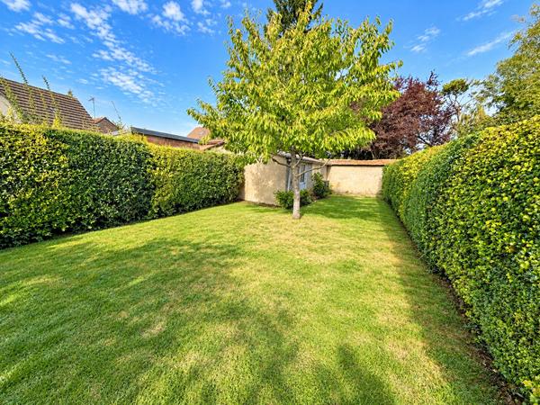 Maison Chaumont En Vexin 4 pièce(s) 55 m2 + terrain + petite dépendance