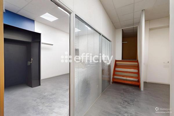 Local Commercial - 135 m² Exclusivité efficity