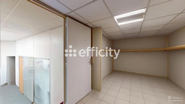 Local Commercial - 135 m² Exclusivité efficity