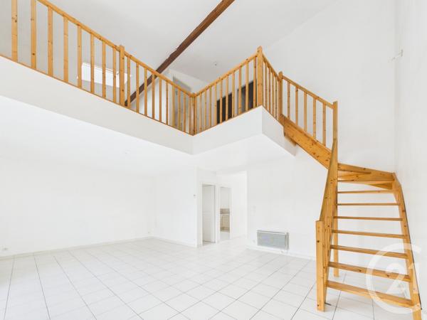 Maison à vendre  4 pièces - 86,39 m 2   CREON  - 33