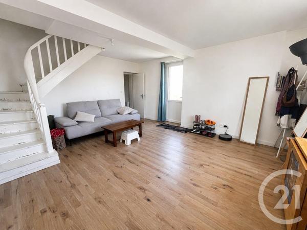 Maison à vendre  4 pièces - 86,39 m 2   CREON  - 33