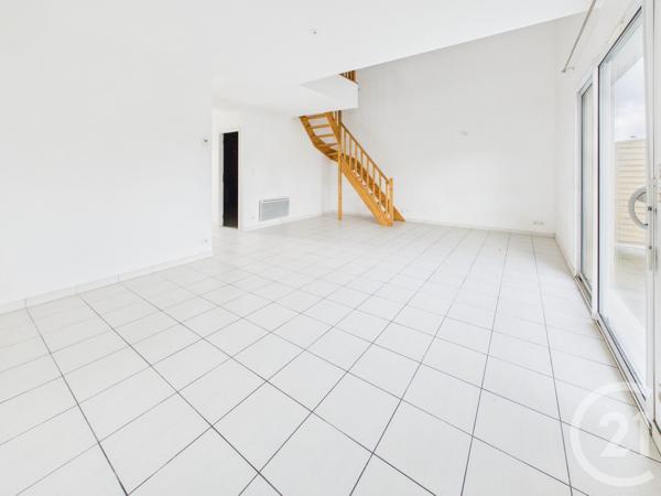 Maison à vendre  4 pièces - 86,39 m 2   CREON  - 33