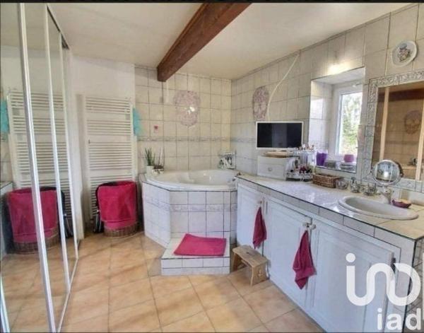 Maison à vendre 10 pièces 246 m² Lapalud