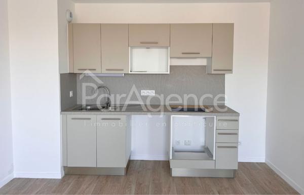 Appartement T4 neuf avec balcon Résidence récente Royan