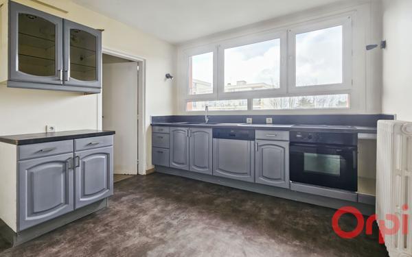 Appartement à vendre    3 pièces • 71 m2 Ermont