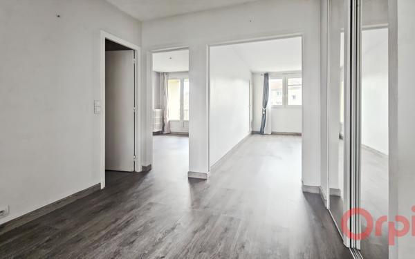 Appartement à vendre    3 pièces • 71 m2 Ermont