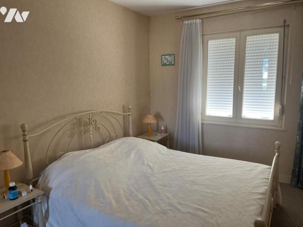 Sur 1200m² de terrain, propriété à 500m de la Mer