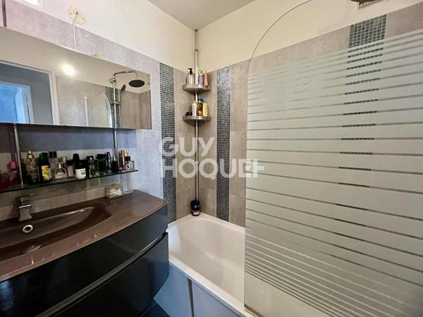 MAISON 3 PIÈCES AU CALME -PLEIN CENTRE VILLE - QUARTIER CALME