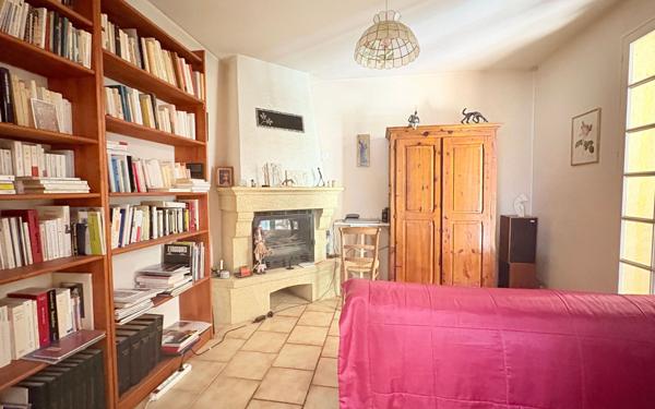 Maison à vendre    6 pièces •  Rochefort-du-Gard