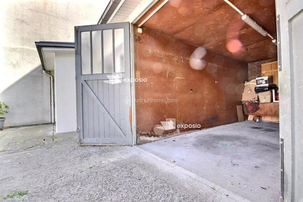 Vente                                                      Maison
                        
                     8 pièces                      171 m2                     à Asnières-sur-Seine
