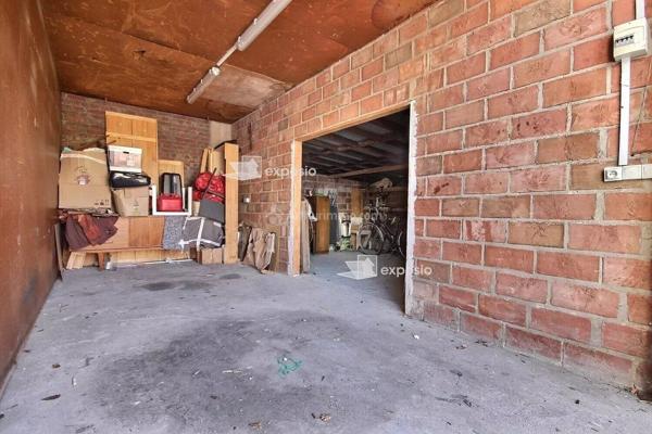 Vente                                                      Maison
                        
                     8 pièces                      171 m2                     à Asnières-sur-Seine