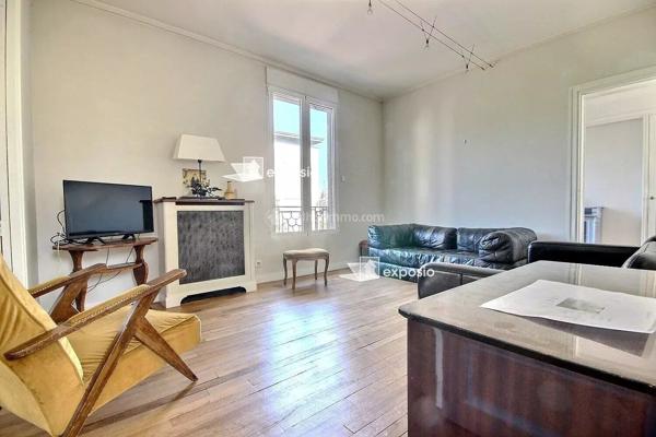 Vente                                                      Maison
                        
                     8 pièces                      171 m2                     à Asnières-sur-Seine