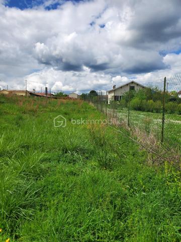 Terrain de 3 560 m²