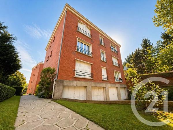 Appartement F3 à vendre  3 pièces - 61,60 m 2   BOBIGNY  - 93
