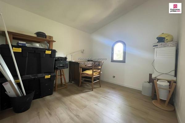 Maison 6 pièces 3 chambres avec piscine, garage et cave