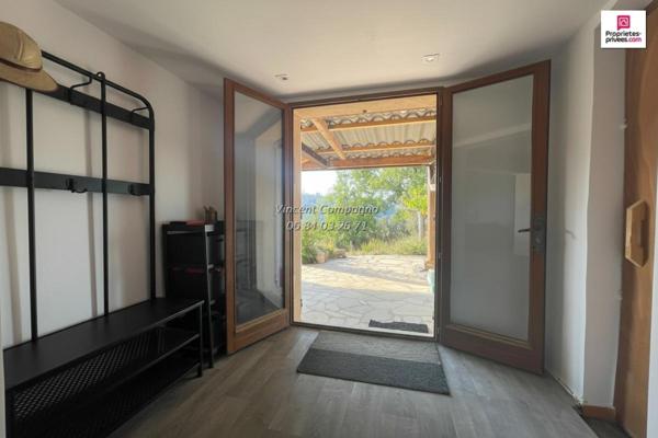 Maison 6 pièces 3 chambres avec piscine, garage et cave