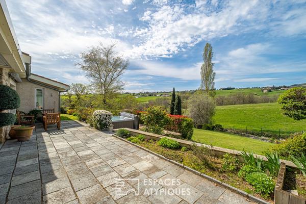 Ancienne tonnellerie avec vue à Pollionnay