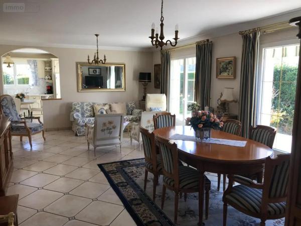 Achat - Maison Port-Louis 56290 4 pièces 124 m 2 585 m 2
