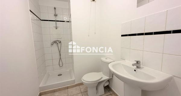 Location Appartement 2 pièces 40.97 m² - Toulon 83200
