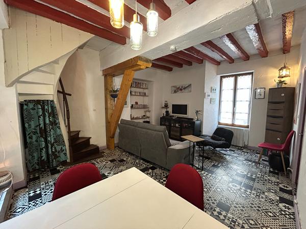 Maison Chateau Gontier Sur Mayenne 4 pièce(s) 93 m2